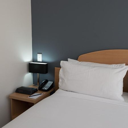 All Suites Perth Kültér fotó